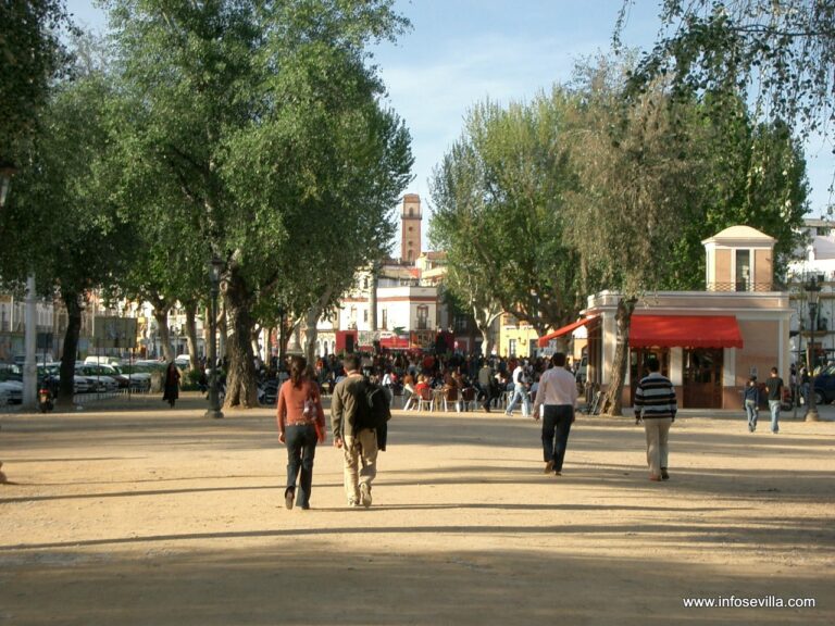 alameda de hercules sevilla2005 768x576